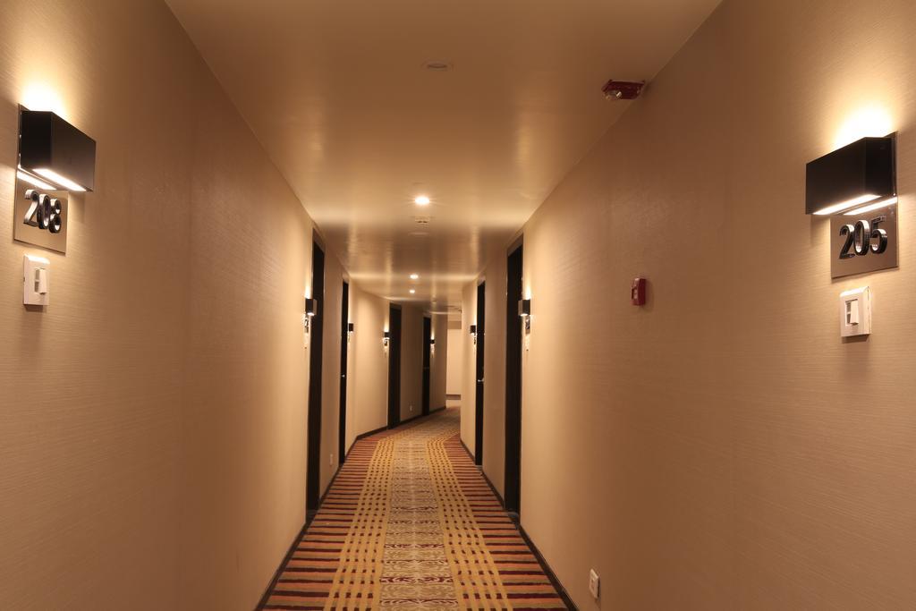 Hotel Regalia Tirupati Ngoại thất bức ảnh