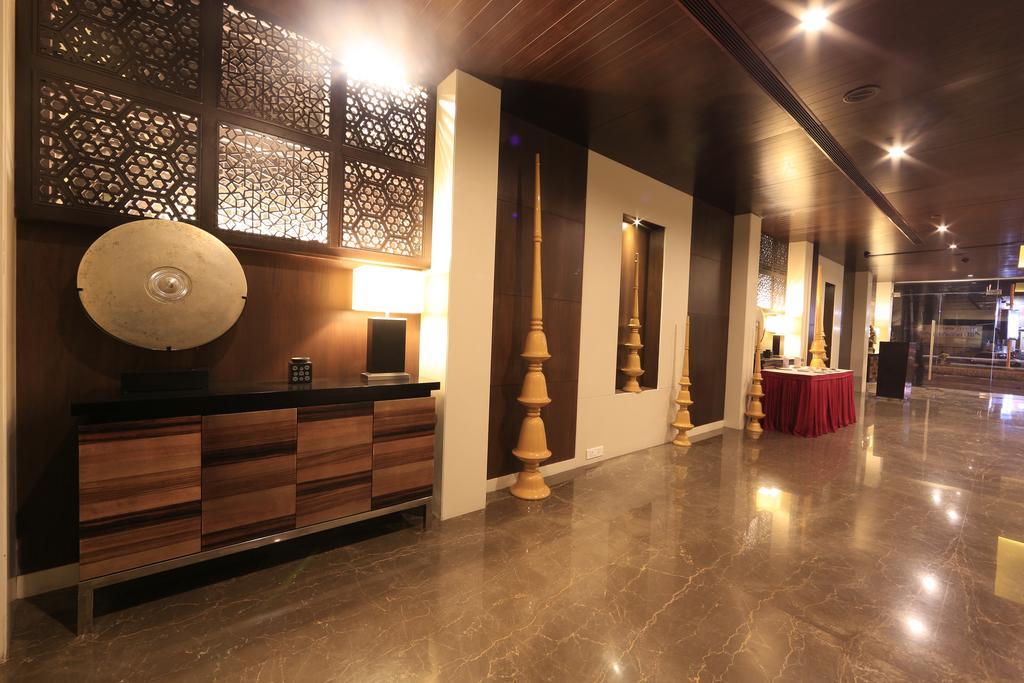 Hotel Regalia Tirupati Ngoại thất bức ảnh