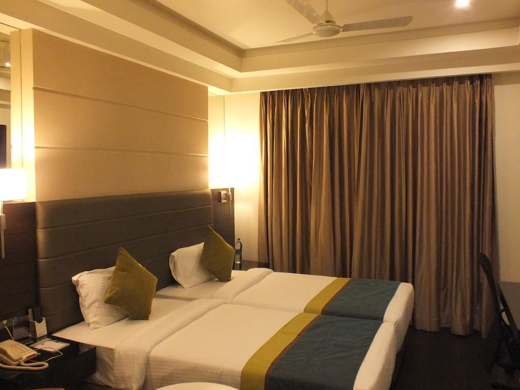 Hotel Regalia Tirupati Ngoại thất bức ảnh