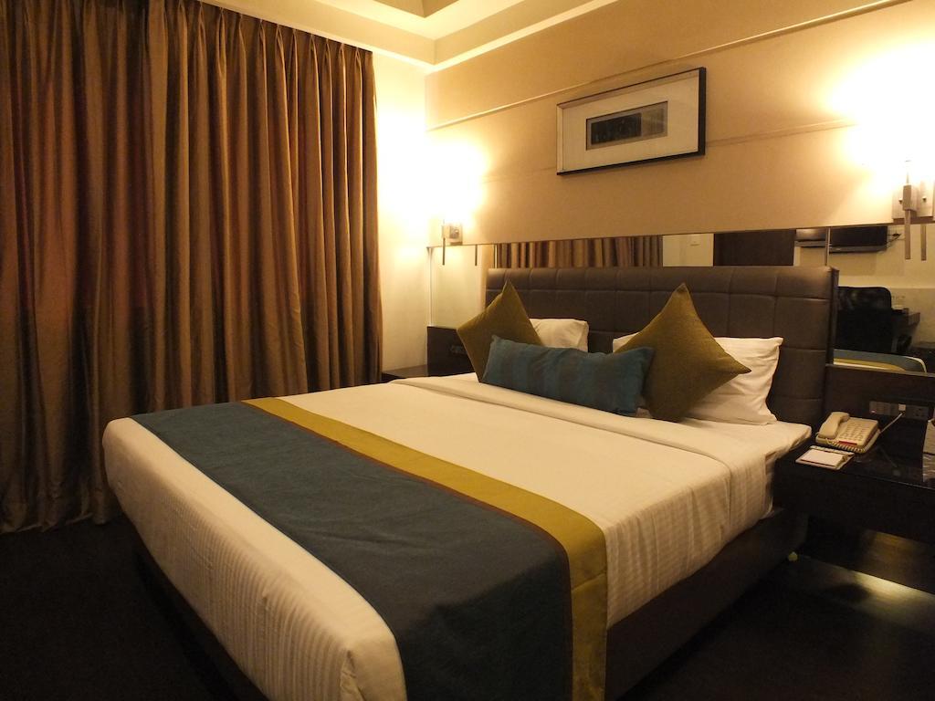 Hotel Regalia Tirupati Ngoại thất bức ảnh