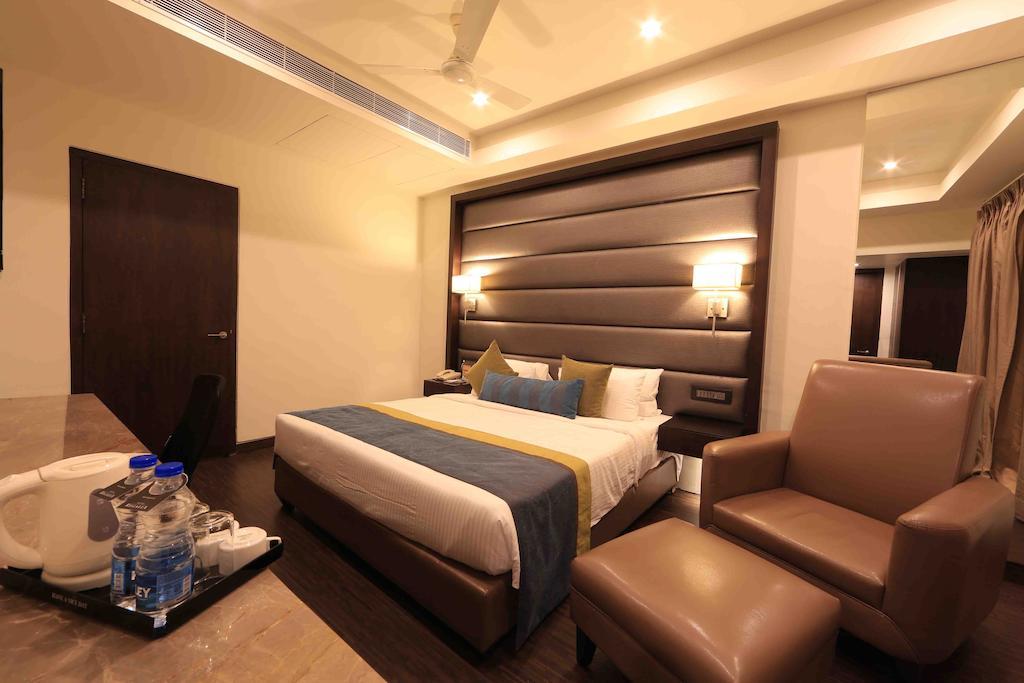 Hotel Regalia Tirupati Ngoại thất bức ảnh