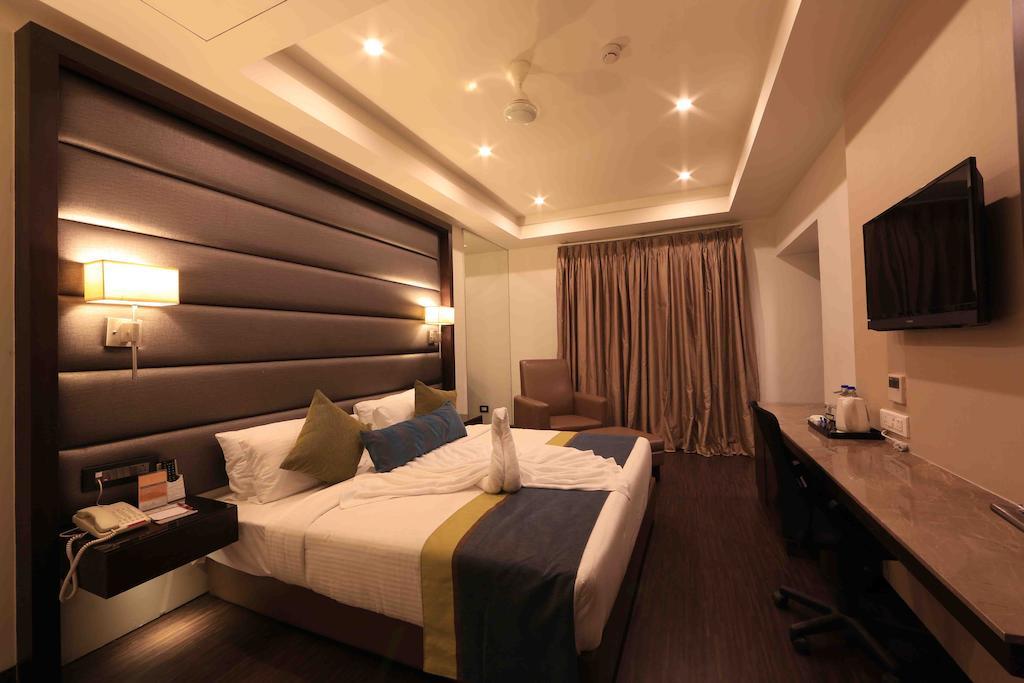 Hotel Regalia Tirupati Ngoại thất bức ảnh