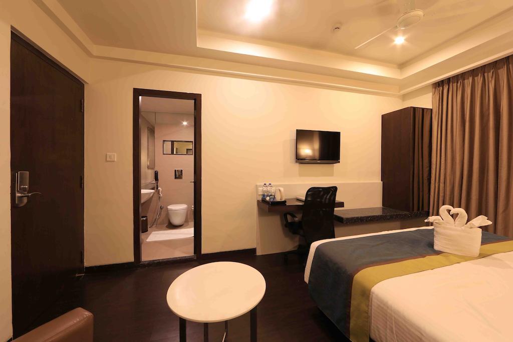Hotel Regalia Tirupati Ngoại thất bức ảnh